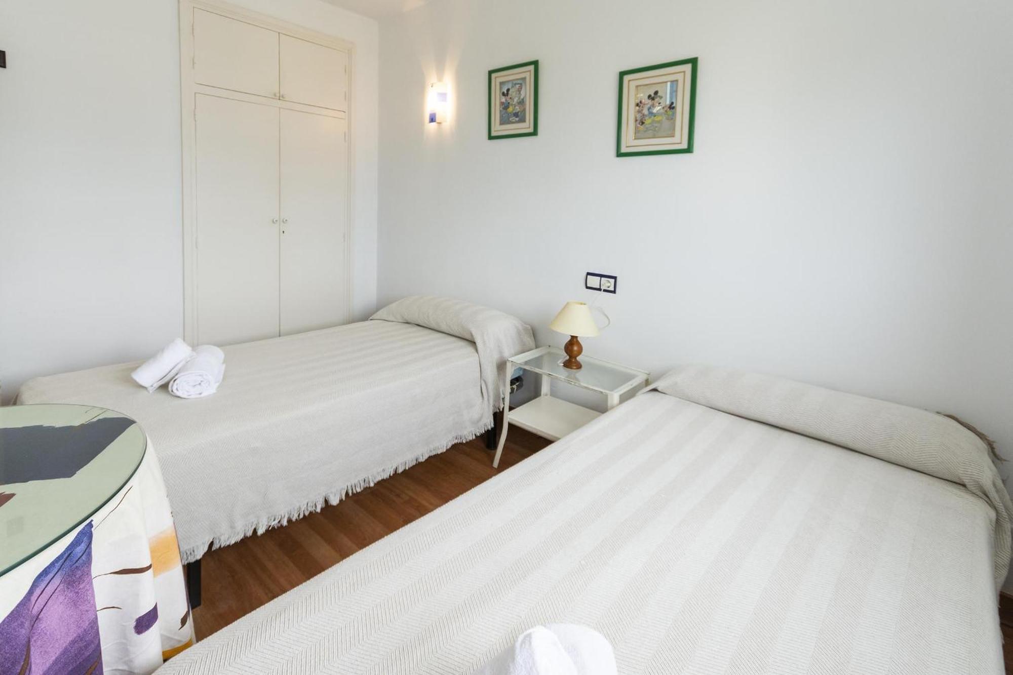 Les Gavines Apartment *